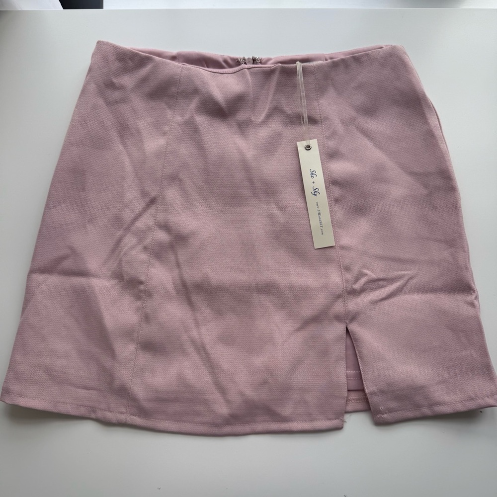 She and Sky Misty Pink Mini Skirt Size Medium - Picture 4 of 7